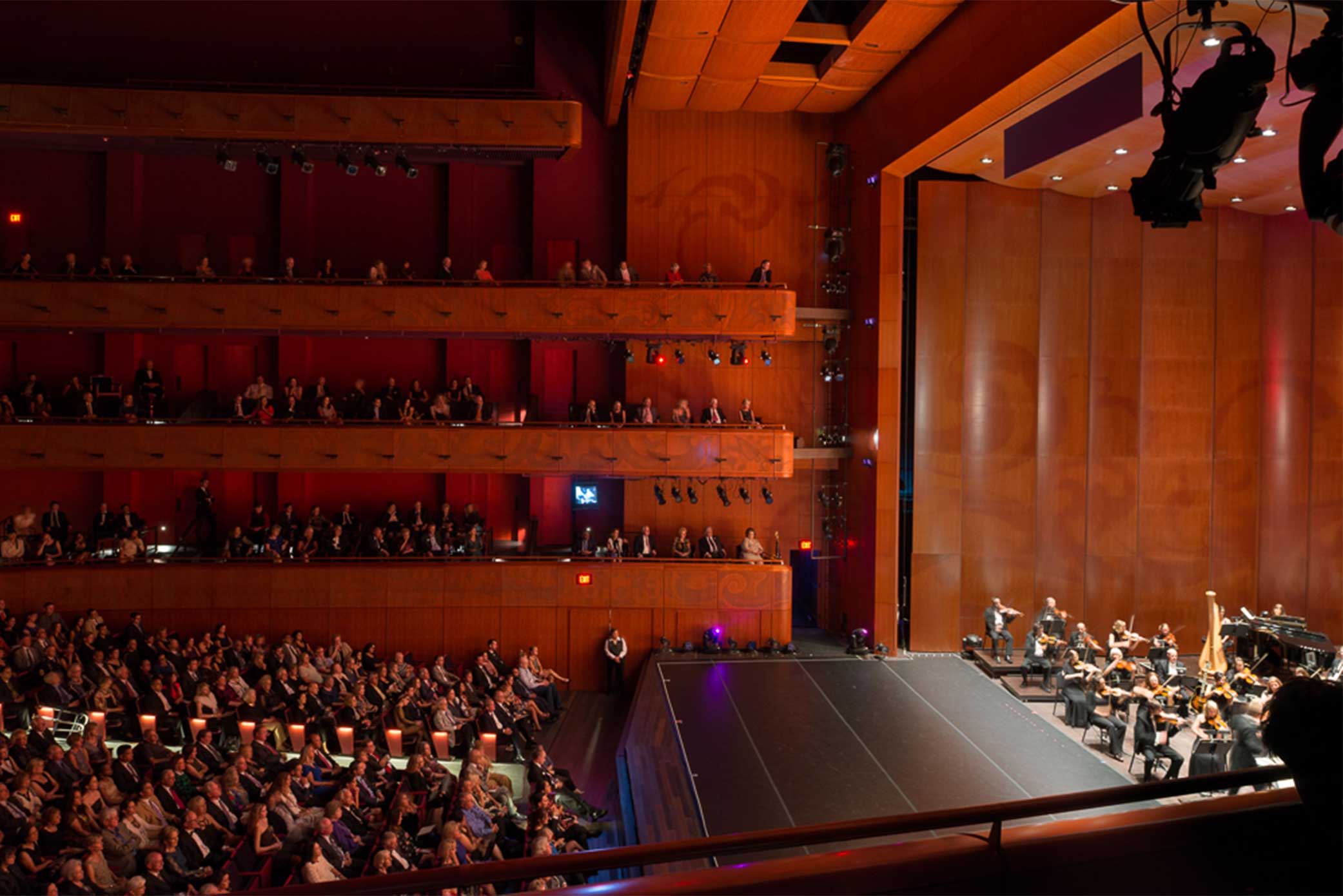 Tobin Center for the Performing Arts – Fisher Dachs Associates