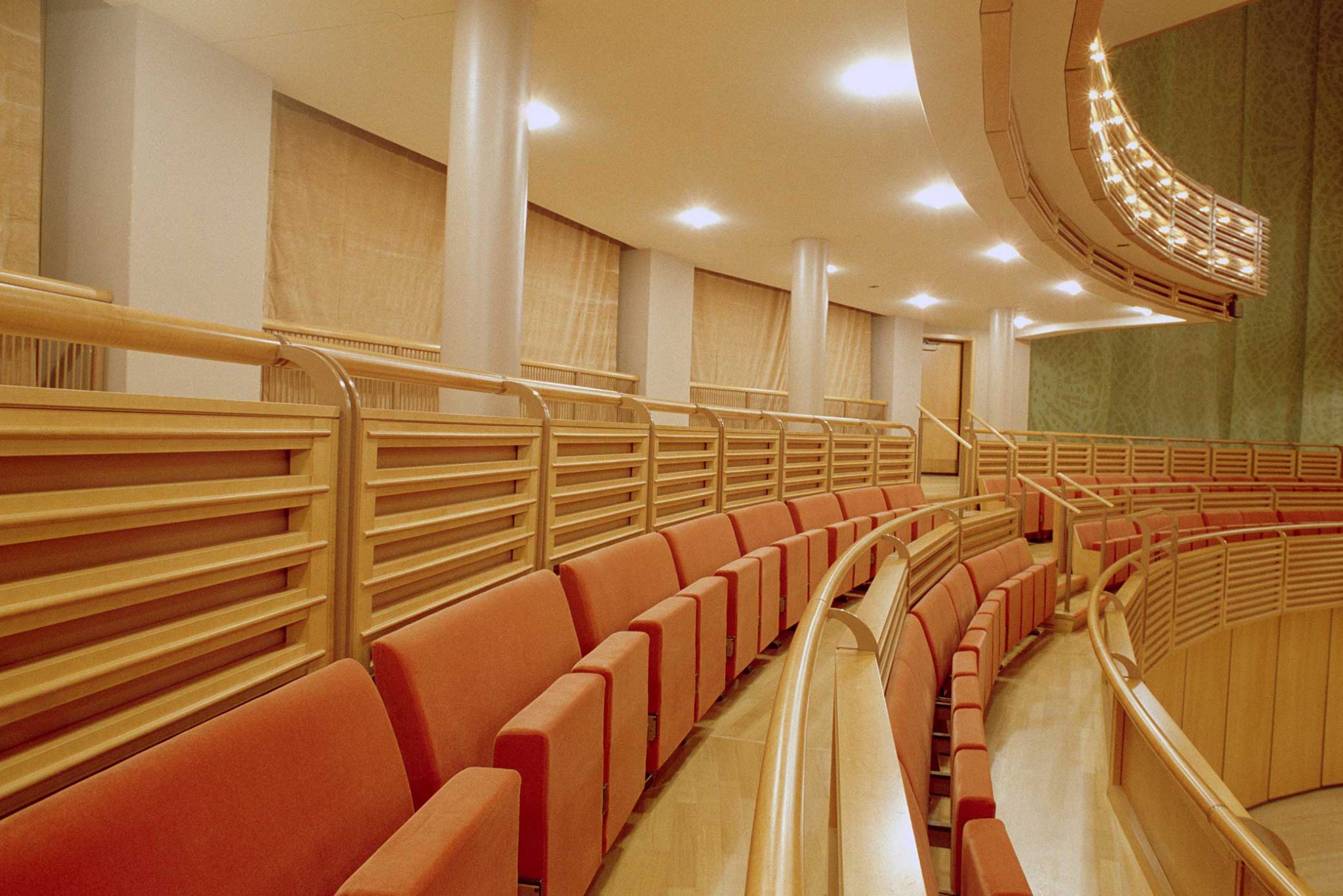 adrienne-arsht-center-for-the-performing-arts-knight-concert-hall-fisher-dachs-associates