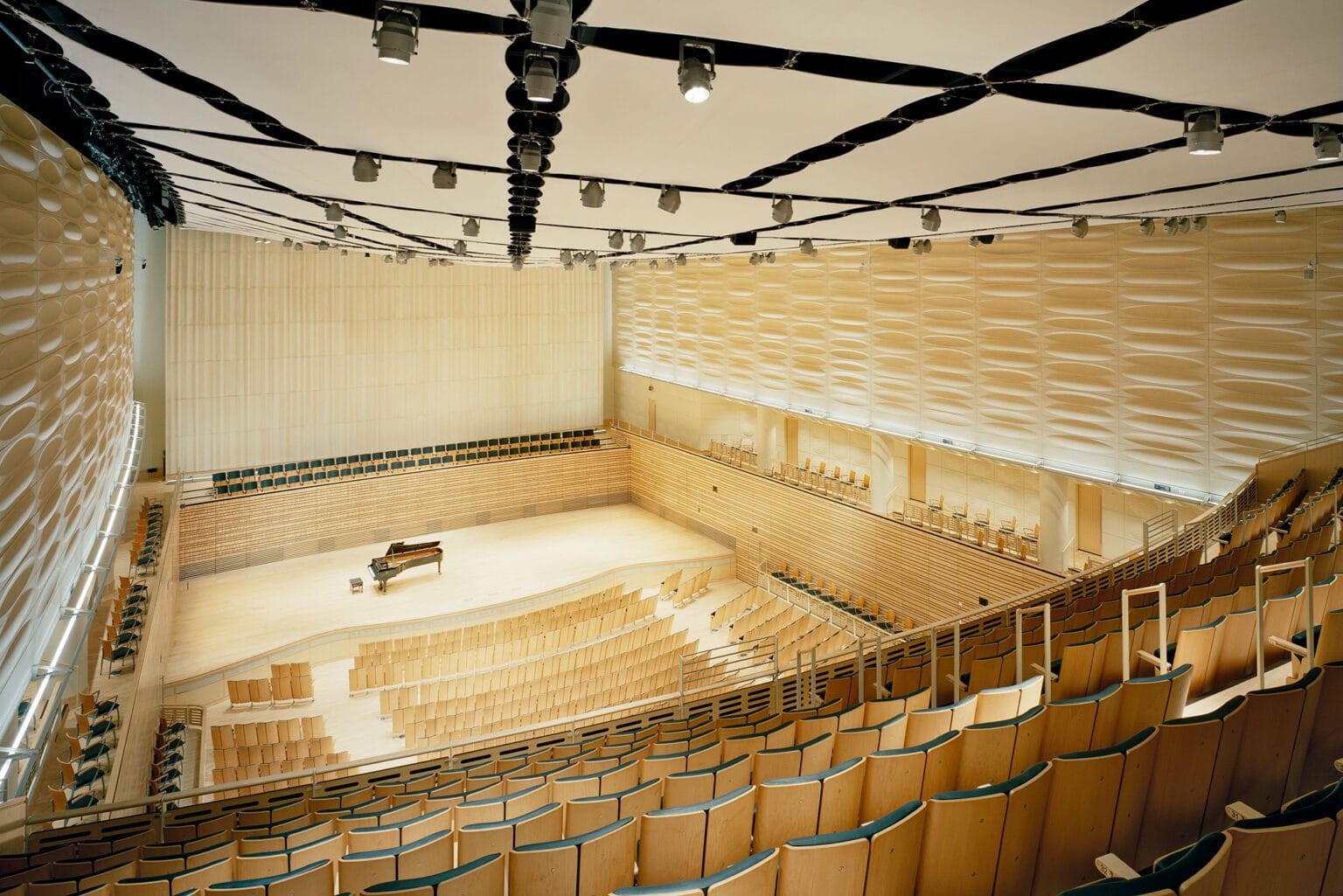 rensselaer-polytechnic-institute-empac-concert-hall-fisher-dachs